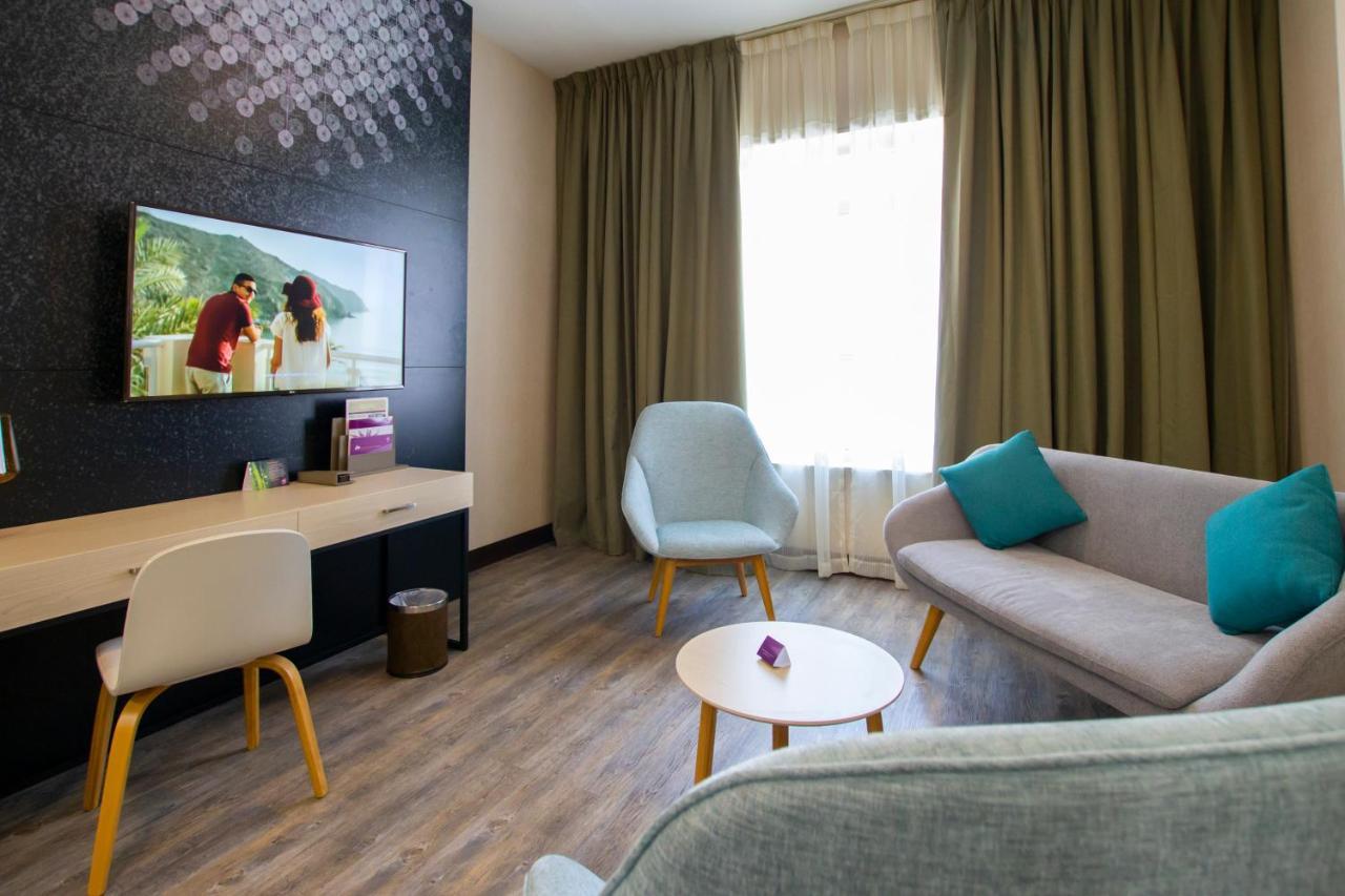 Time Express Hotel Al Khan Szardża Zewnętrze zdjęcie