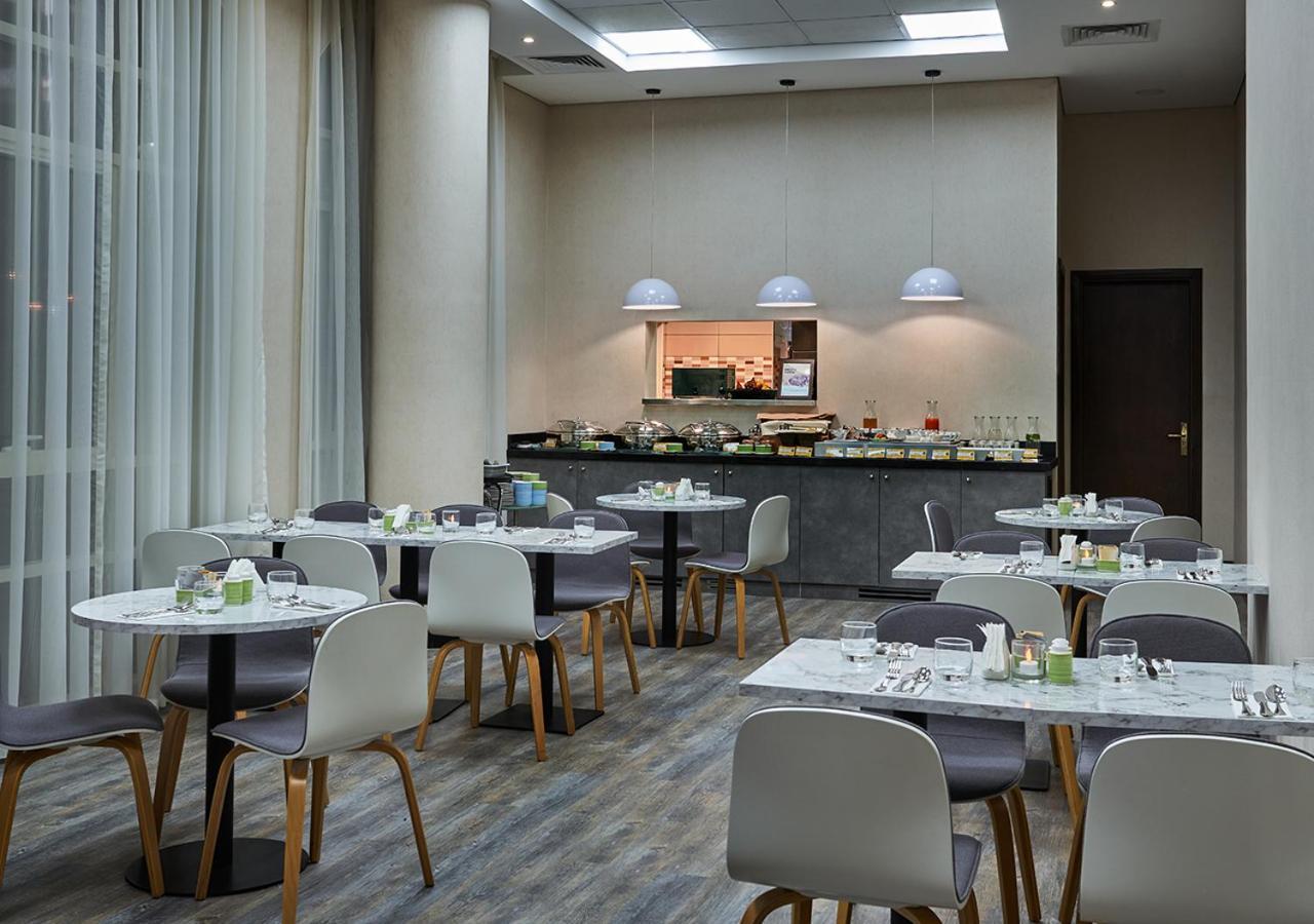 Time Express Hotel Al Khan Szardża Zewnętrze zdjęcie